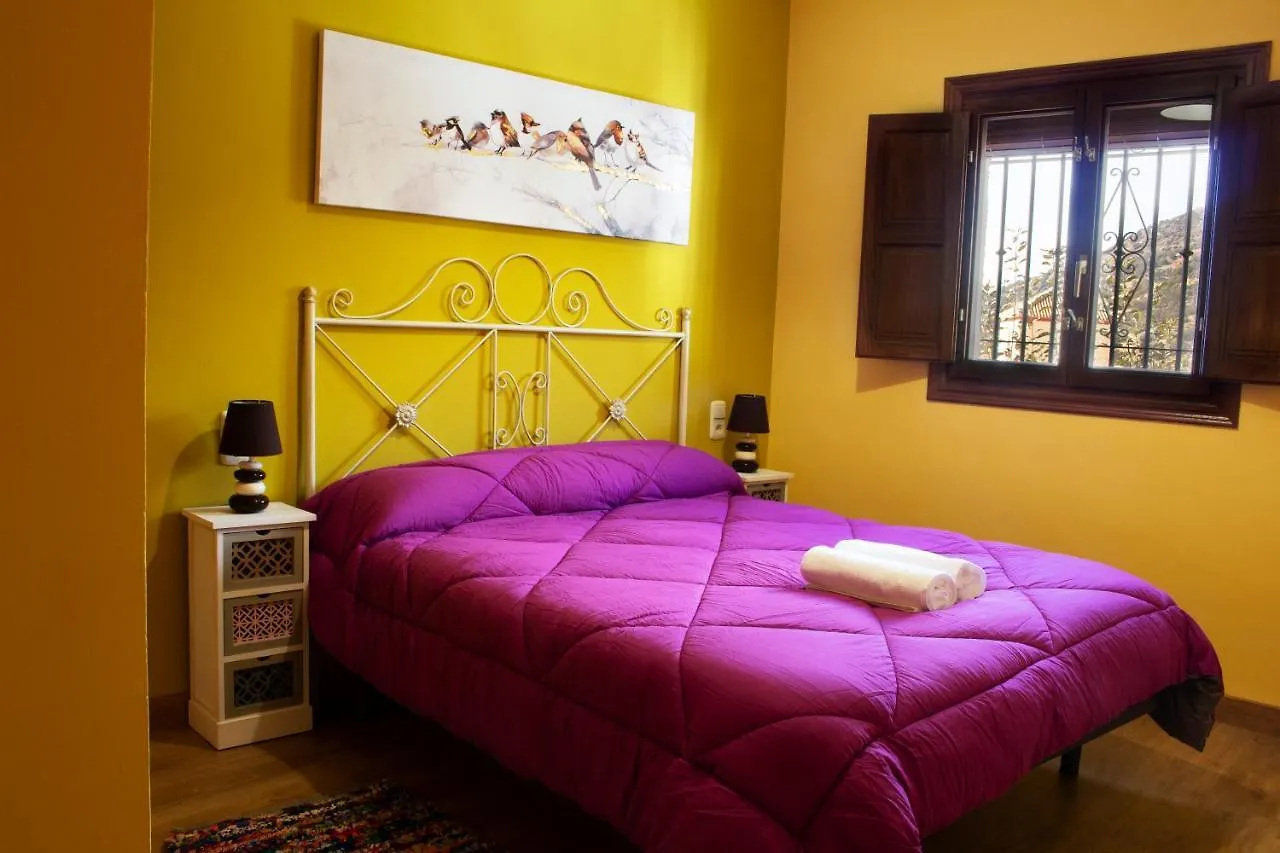 Puerta Bubion Apartamentos Apartment