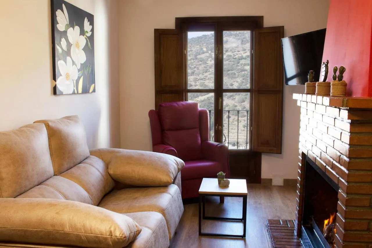 Puerta Bubion Apartamentos